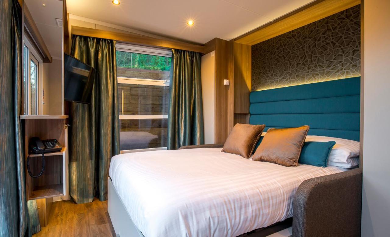 Oxwich Bay Hotel Swansea Eksteriør billede